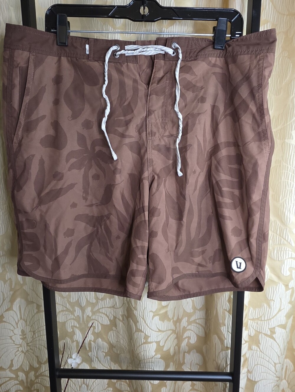 Vuori Men Actice Shorts Sz 34